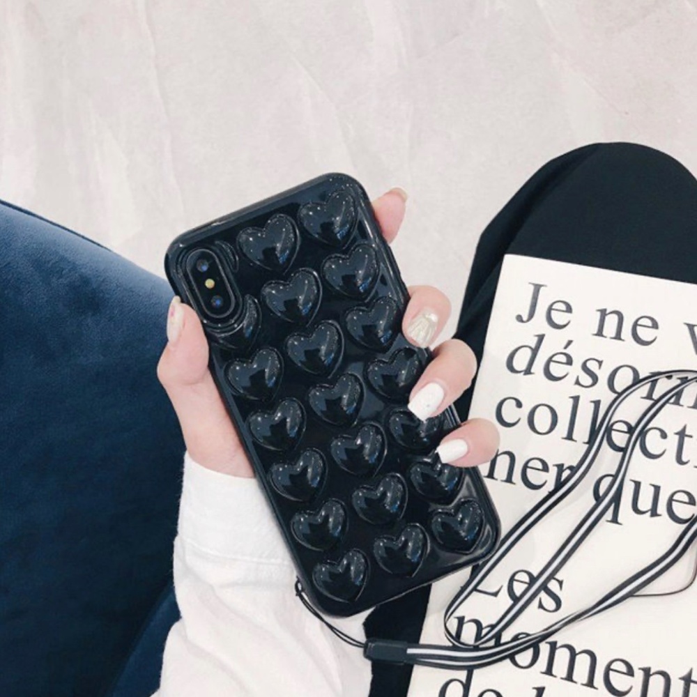 iPhone Black 3D Hearts Case